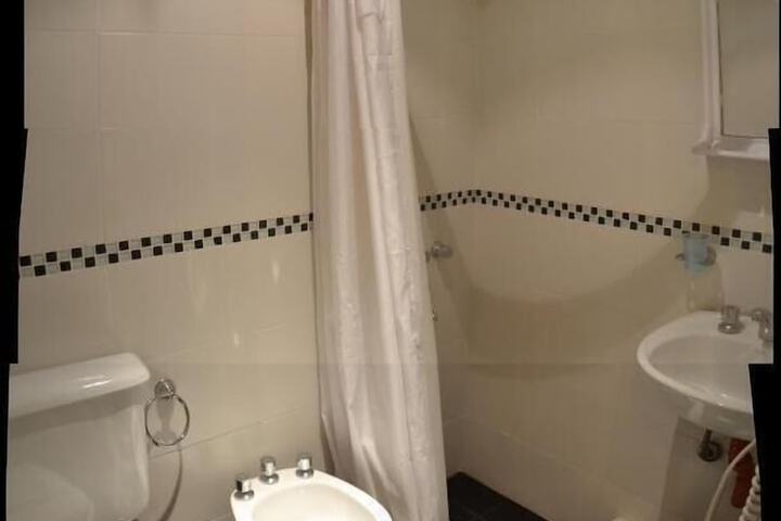 Room 21 of 33