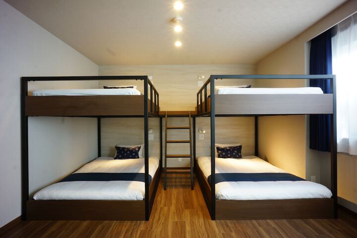 Room 5 of 41