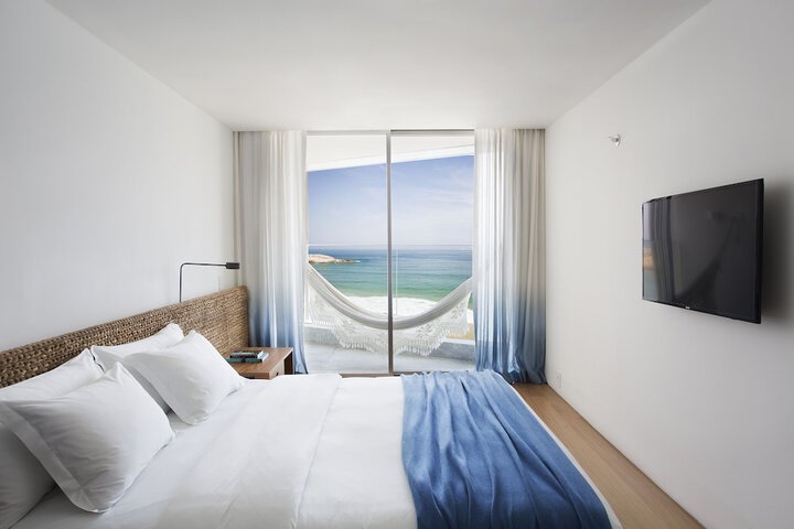 Room 18 of 70