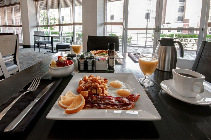 Breakfast meal