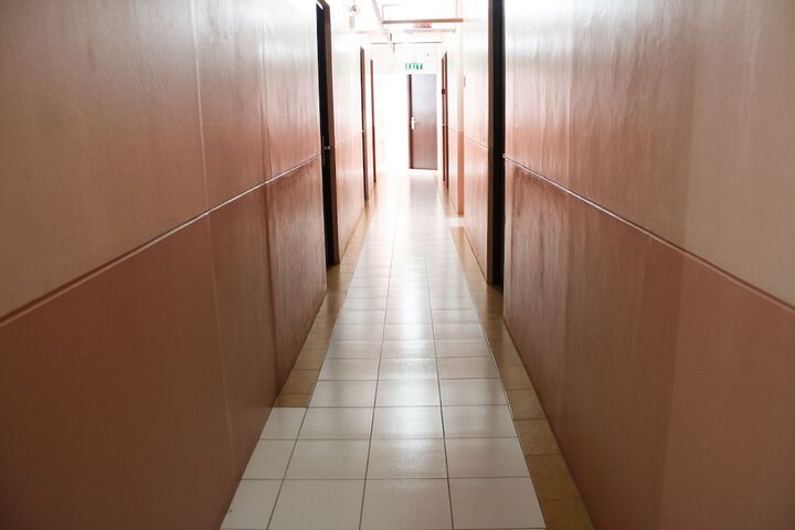 Ballroom/Hall 29 of 33