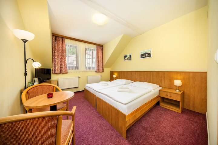 Room 7 of 46