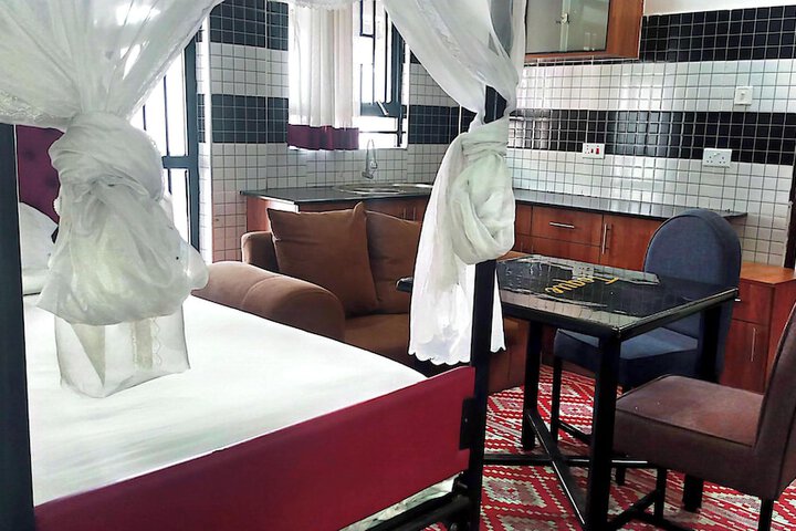 Room 3 of 24