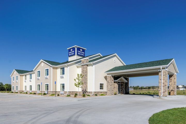 Hotel 43 of 44