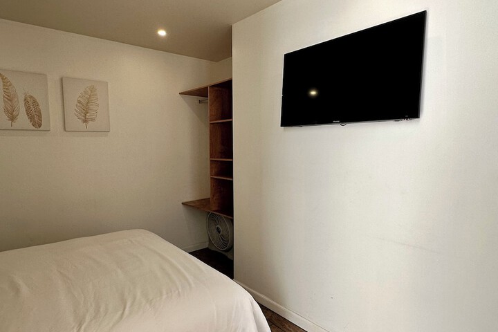Room 13 of 57