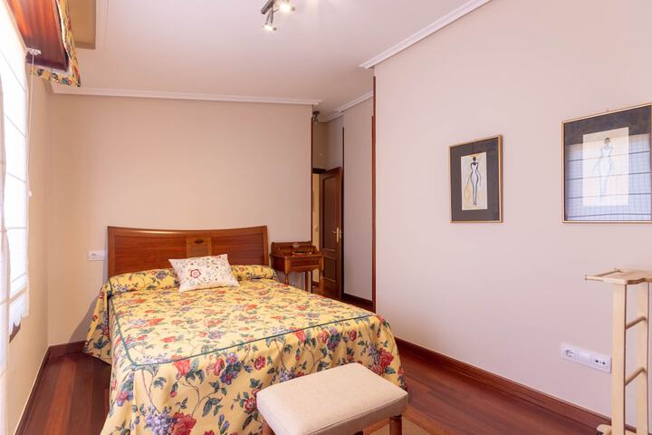 Room 7 of 26