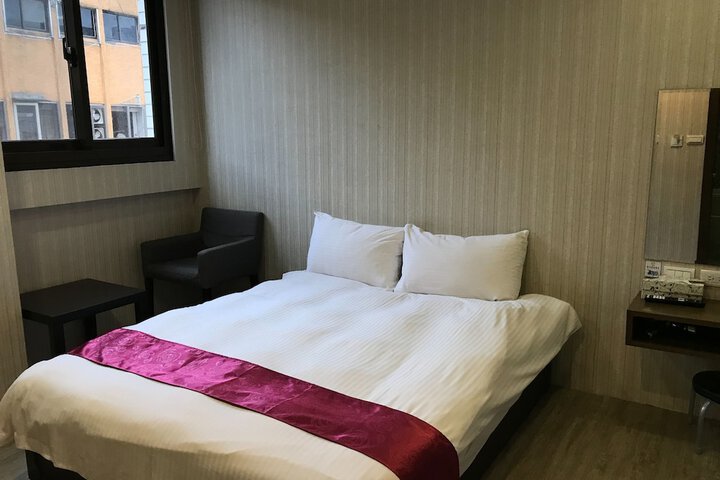 Room 36 of 67