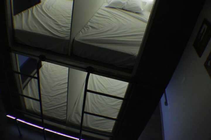 Room 15 of 53