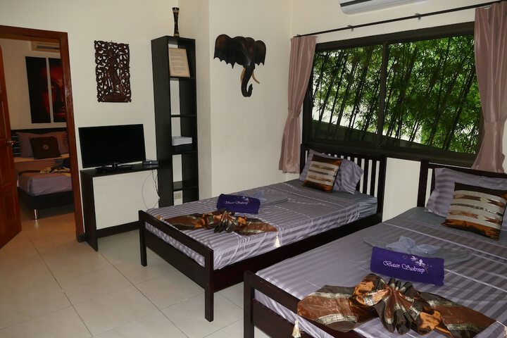 Room 26 of 159