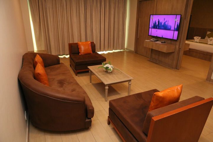 Room 45 of 113
