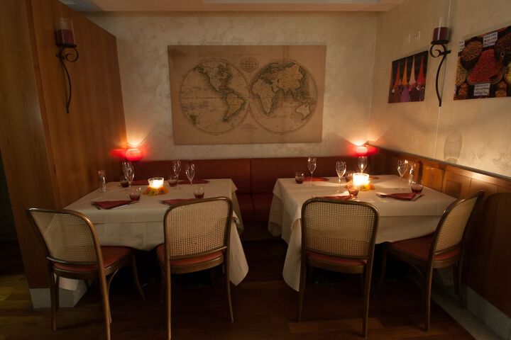 Dining 52 of 71