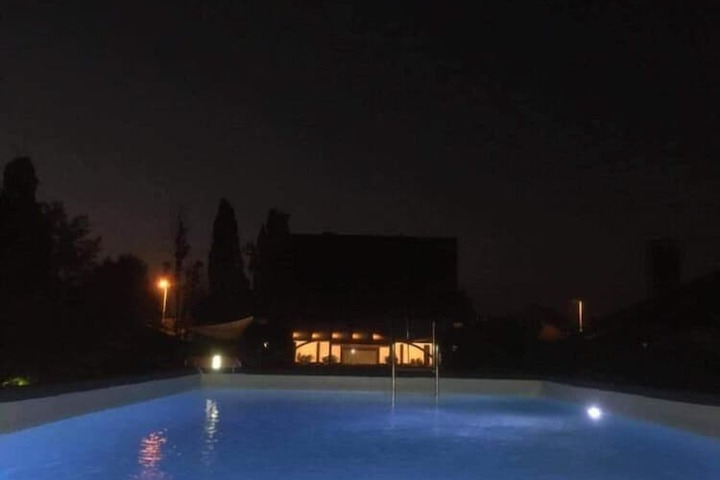 Pool Hotel