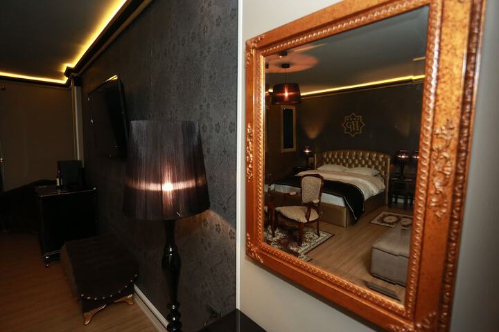 Room 6 of 59
