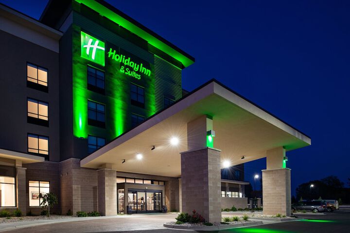Hotel 65 of 66