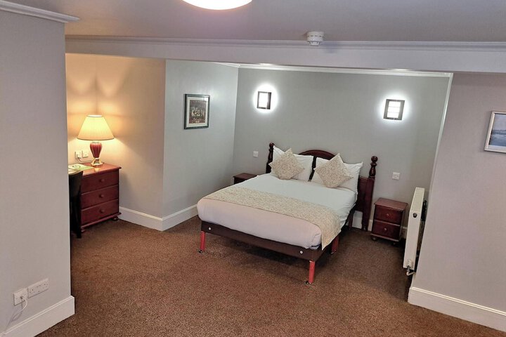 Room 19 of 47