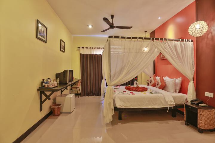 Room 30 of 131