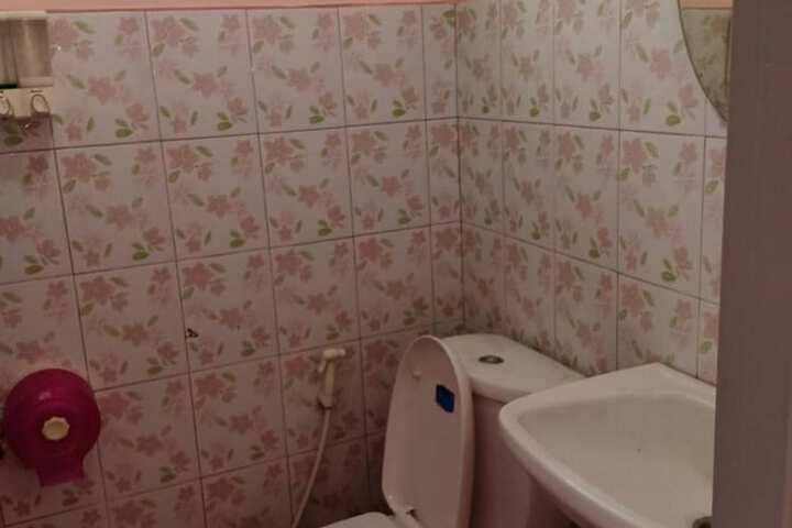 Room 18 of 34