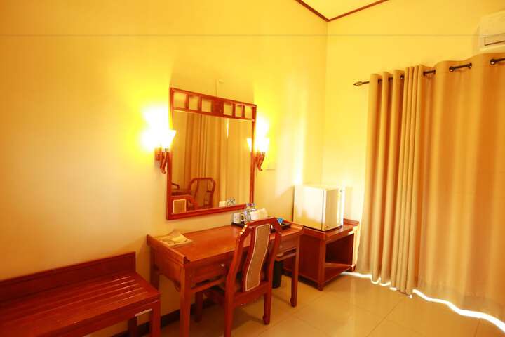 Room 9 of 61