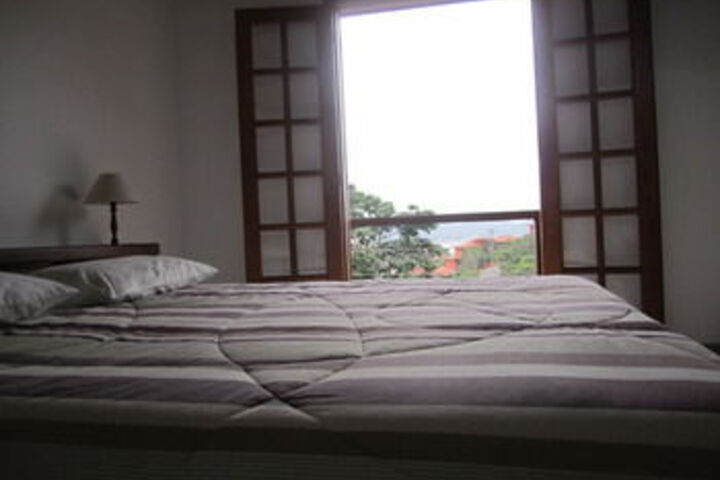 Room 28 of 47