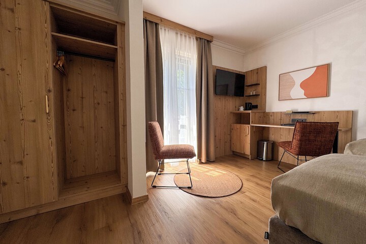 Room 39 of 207