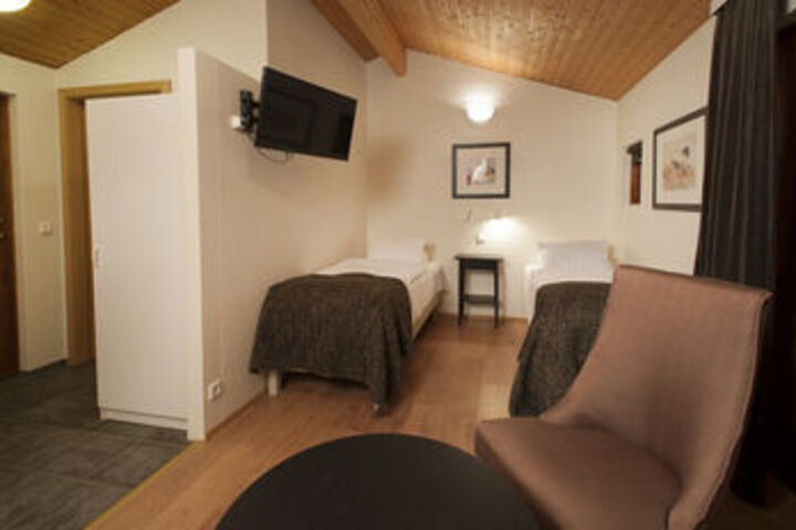 Room 30 of 39