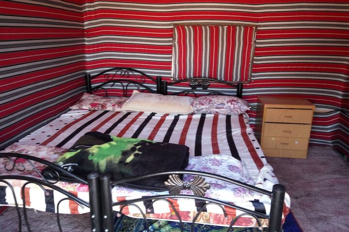 Room 5 of 15