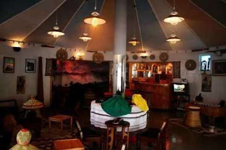 Dining Photos