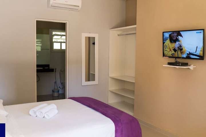 Room 2 of 42