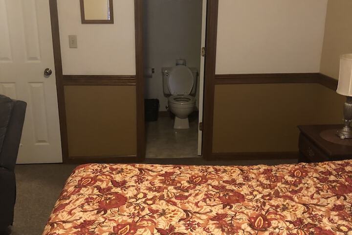 Room 23 of 43