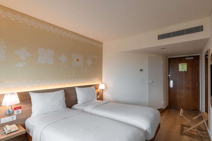 Room 17 of 71