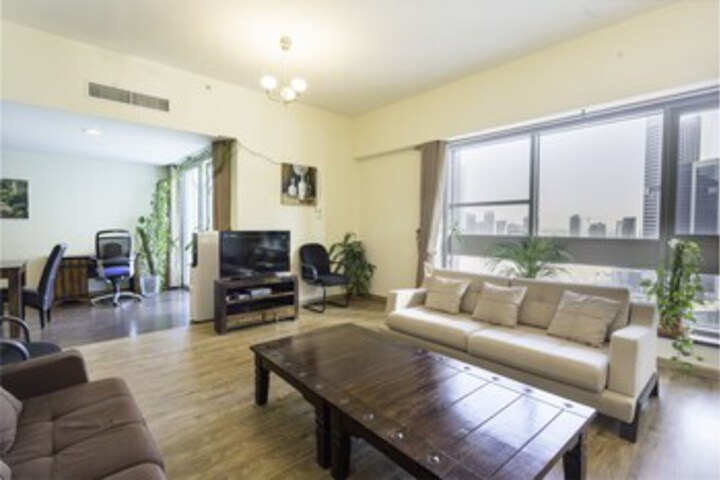 One Perfect Stay - Executive Tower