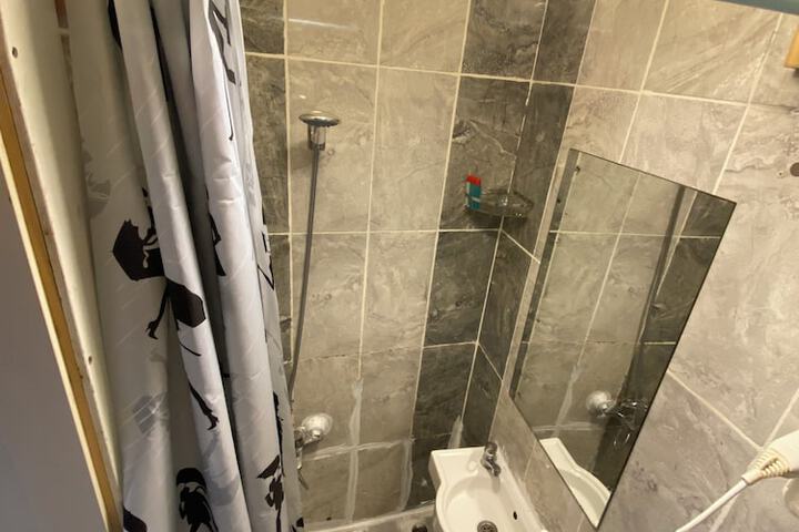 Room 114 of 126