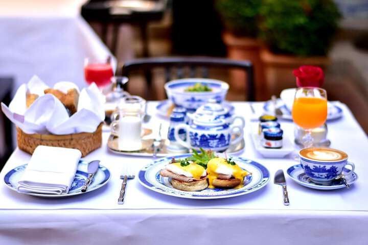 Breakfast/Coffee Service 64 of 92