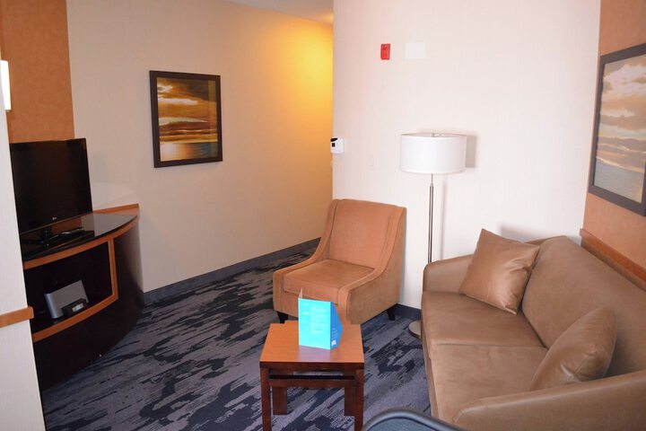 Room 14 of 27