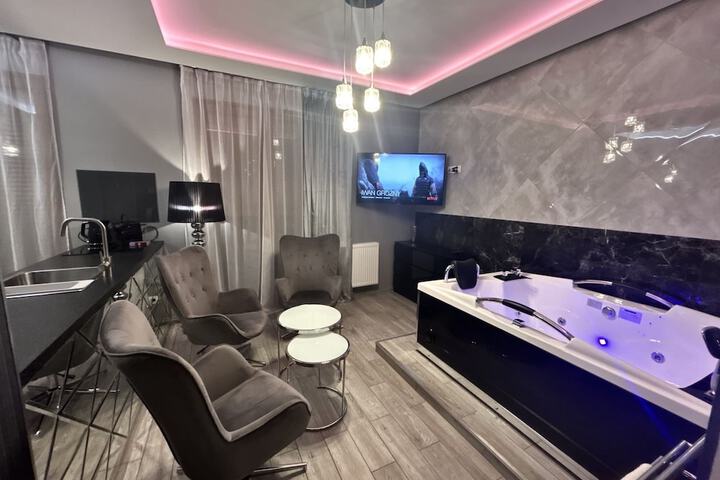 Room 74 of 145