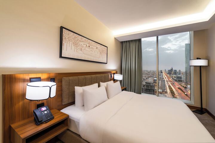 Room 21 of 50