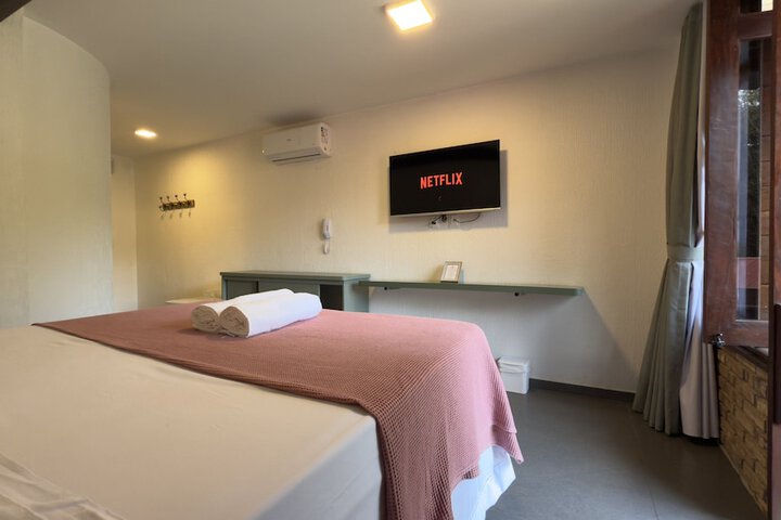 Room 8 of 81