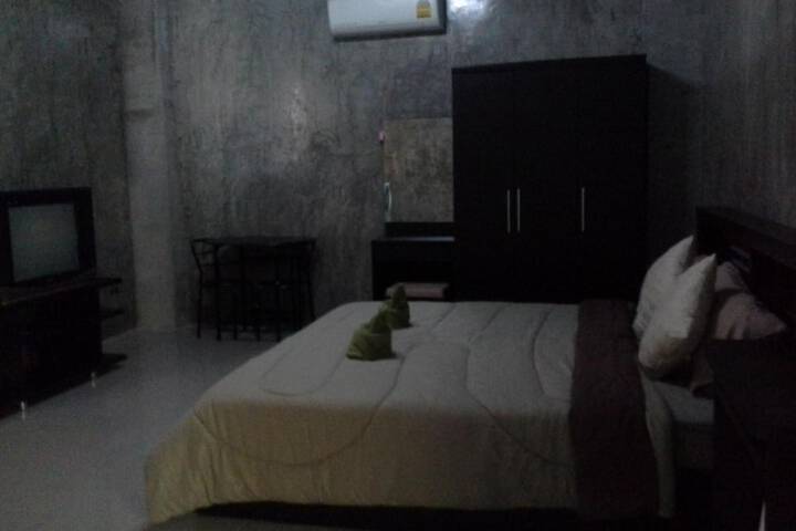 Room 18 of 46