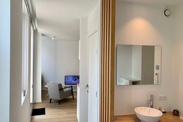 Room 36 of 47