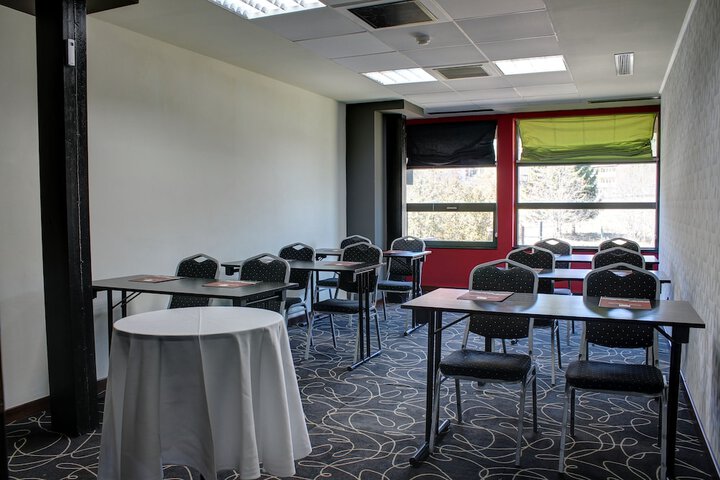 Meeting 132 of 144
