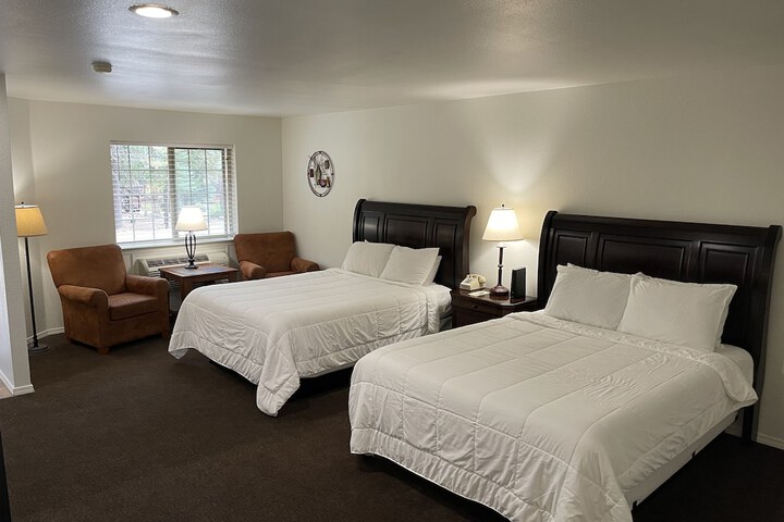 Room 3 of 97