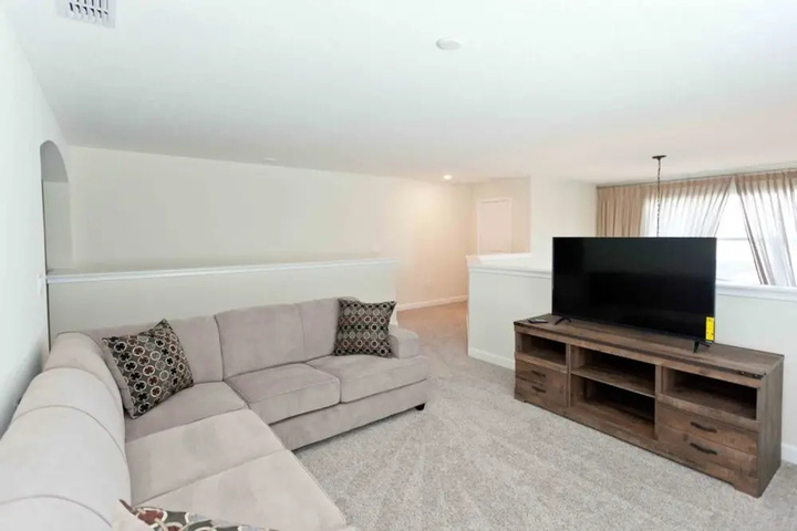Room 3 of 24