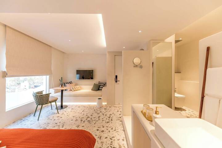Room 139 of 190