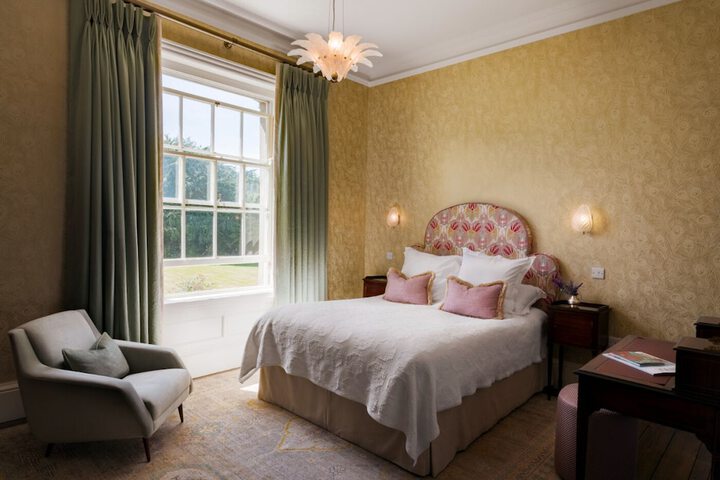 Room 15 of 81
