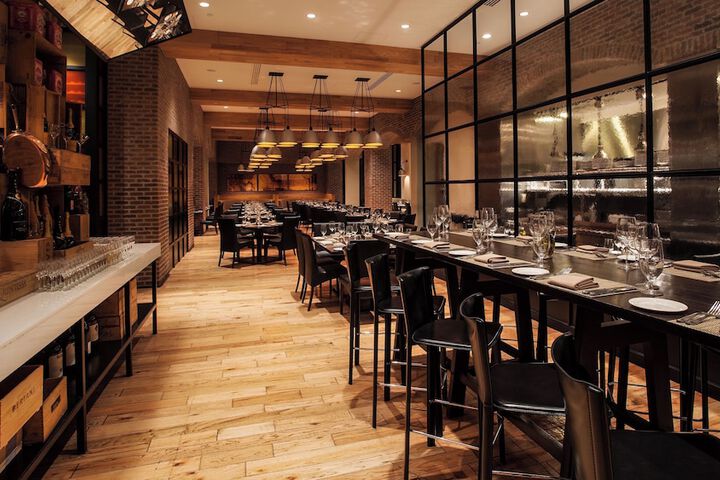 Dining 86 of 116
