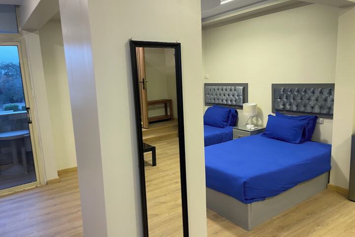 Room 26 of 196