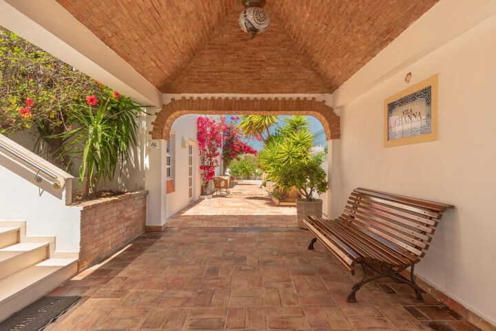 Terrace/Patio 11 of 60