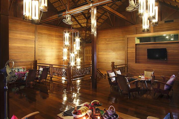 Hotel Interior 6 of 75