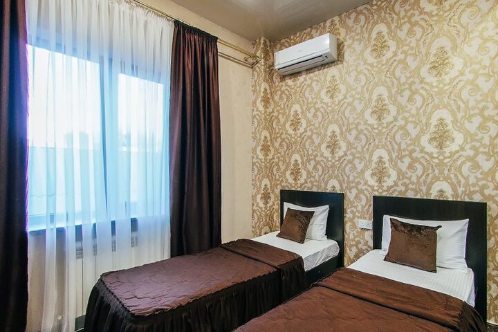 Room 9 of 54