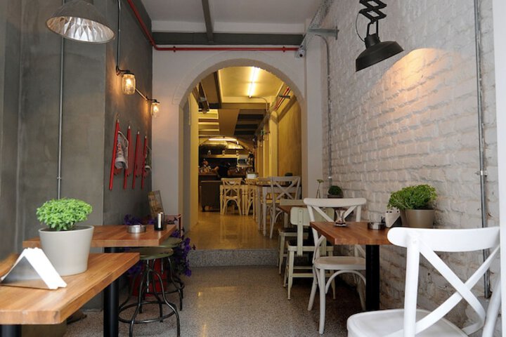 Cafe